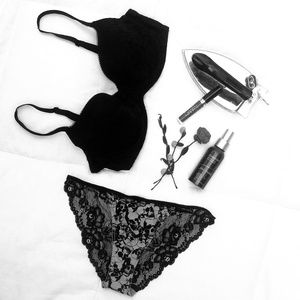 Skull Print Lace Back Bikini Brief Panties